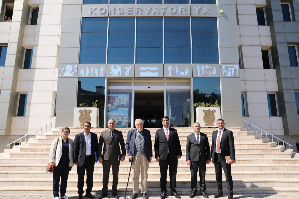 Professor İlber Ortaylı Naxçıvan Dövlət Universitetində olub<font color=red> - FOTOLAR</font>