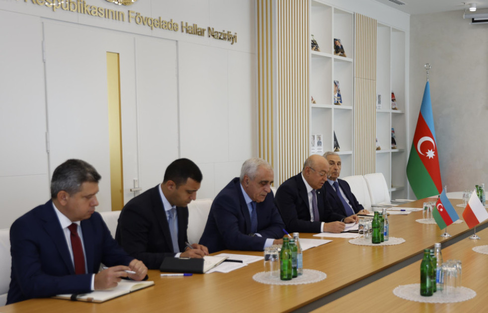 Azərbaycan və Polşa arasında fövqəladə hallar sahəsində əlaqələrin genişləndirilməsinə dair məsələlər müzakirə edilib<font color=red> - FOTOLAR</font>