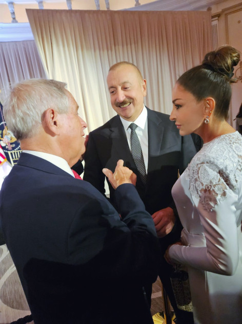 Prezident İlham Əliyev və birinci xanım Mehriban Əliyeva BMT Baş Assambleyasının 80-ci sessiyası ilə əlaqədar rəsmi qəbulda iştirak ediblər<font color=red> - FOTOLAR</font>