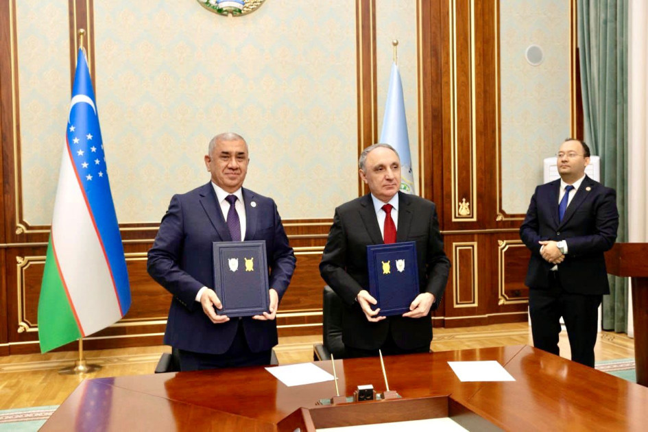 Baş prokuror Özbəkistanda səfərdədir<font color=red> - FOTOLAR</font>