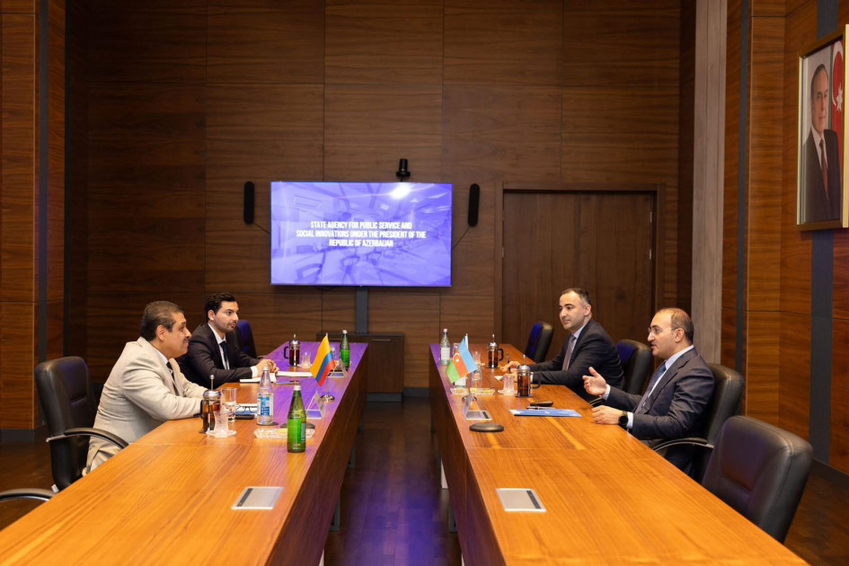 Qırğızıstanın və Kolumbiyanın səfirləri “ASAN xidmət”də<font color=red> - FOTOLAR</font>