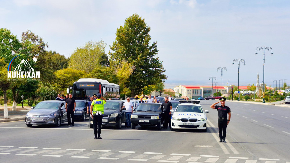 Naxçıvanda Vətən müharibəsi şəhidlərinin əziz xatirəsi bir dəqiqəlik sükutla anıldı<font color=red> - VİDEO</font>
