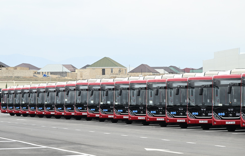 Prezident İlham Əliyev “BakuBus” MMC-nin Gəncə Avtoparkının açılışında iştirak edib<font color=red> - FOTOLAR</font>