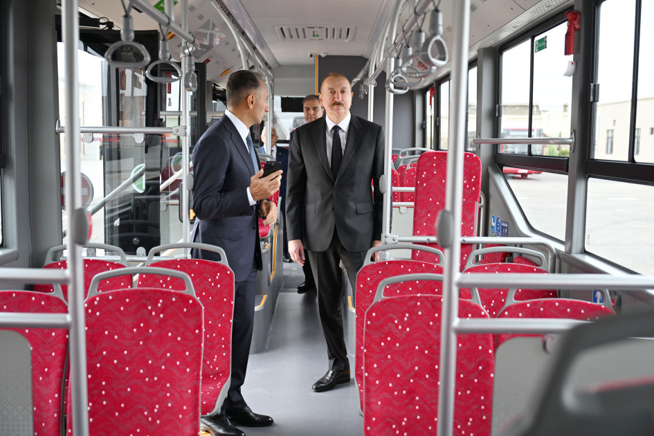 Prezident İlham Əliyev “BakuBus” MMC-nin Gəncə Avtoparkının açılışında iştirak edib<font color=red> - FOTOLAR</font>