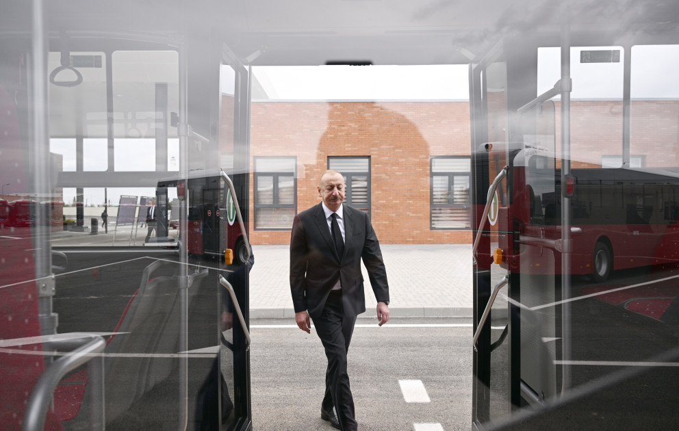 Prezident İlham Əliyev “BakuBus” MMC-nin Gəncə Avtoparkının açılışında iştirak edib<font color=red> - FOTOLAR</font>