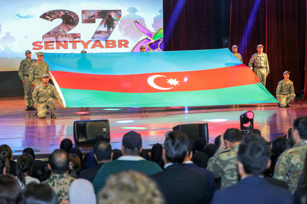 Naxçıvanda 27 sentyabr – Anım Gününə  həsr olunmuş tədbir keçirilib<font color=red> - FOTOLAR</font>