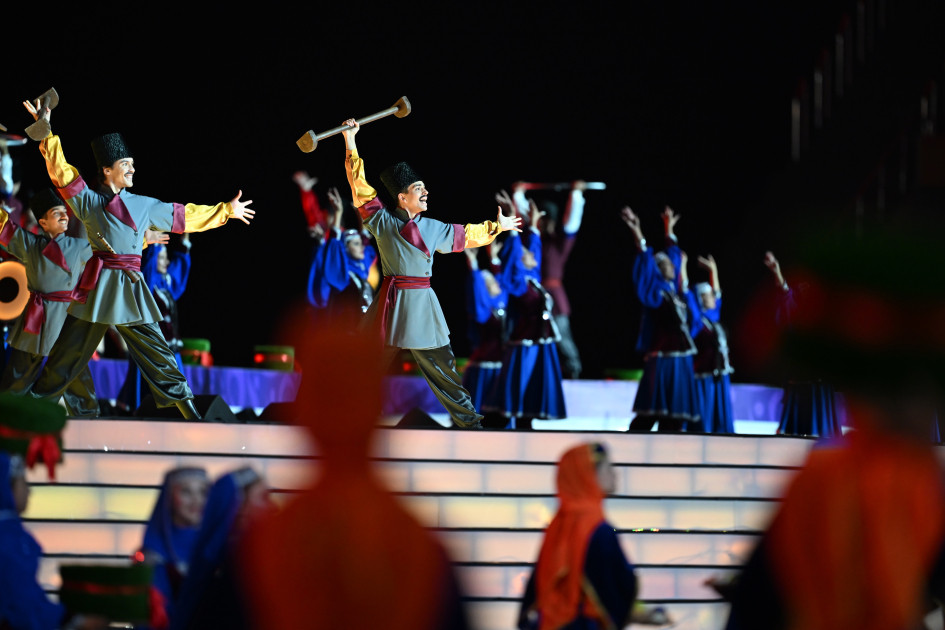 Gəncədə III MDB Oyunlarının təntənəli açılış mərasimi keçirilib Prezident İlham Əliyev və birinci xanım Mehriban Əliyeva tədbiri izləyiblər<font color=red> - FOTOLAR</font>