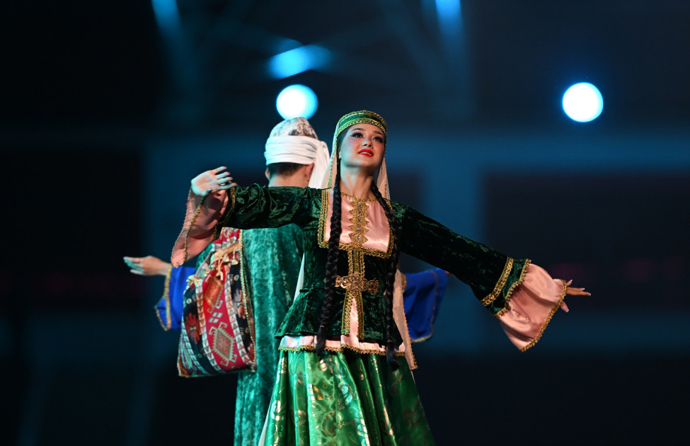 Gəncədə III MDB Oyunlarının təntənəli açılış mərasimi keçirilib Prezident İlham Əliyev və birinci xanım Mehriban Əliyeva tədbiri izləyiblər<font color=red> - FOTOLAR</font>