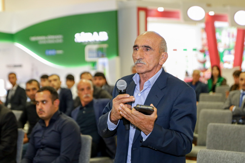 Naxçıvanda “Dövlət-özəl tərəfdaşlıq çərçivəsində Aqronomların Naxçıvan Forumu” keçirilib <font color=red> - FOTOLAR</font>