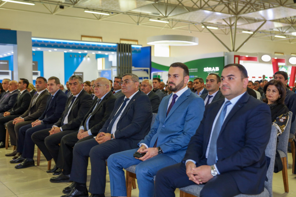 Naxçıvanda “Dövlət-özəl tərəfdaşlıq çərçivəsində Aqronomların Naxçıvan Forumu” keçirilib <font color=red> - FOTOLAR</font>