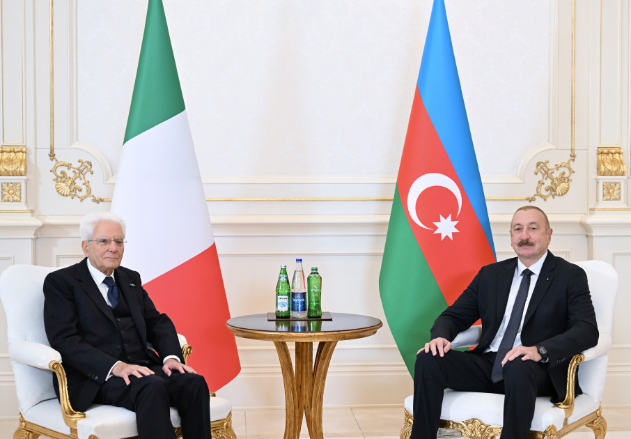 Azərbaycan Prezidenti İlham Əliyevin İtaliya Prezidenti Sercio Mattarella ilə təkbətək görüşü keçirilib<font color=red> - FOTOLAR</font>
