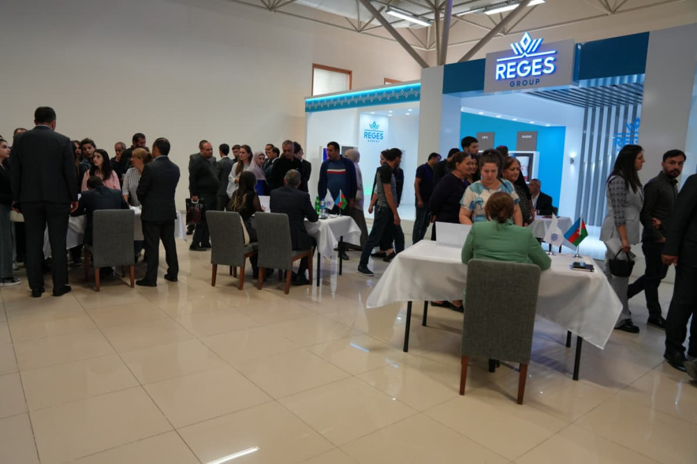 Naxçıvanda növbəti əmək yarmarkası keçirilir<font color=red> - FOTOLAR</font>