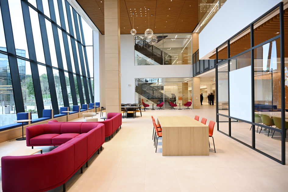 Bakıda İtaliya-Azərbaycan Universitetinin ilk tədris korpuslarının açılışı olub<font color='red'> - YENİLƏNİB</font><font color=red> - FOTOLAR</font>