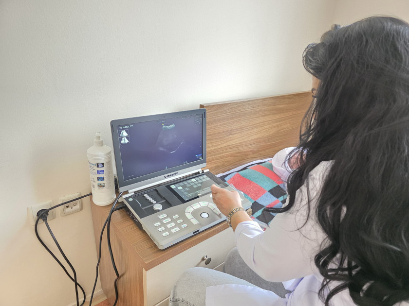 Naxçıvanda Ahıllar Günü münasibətilə tibbi aksiya keçirilib<font color=red> - FOTOLAR</font>