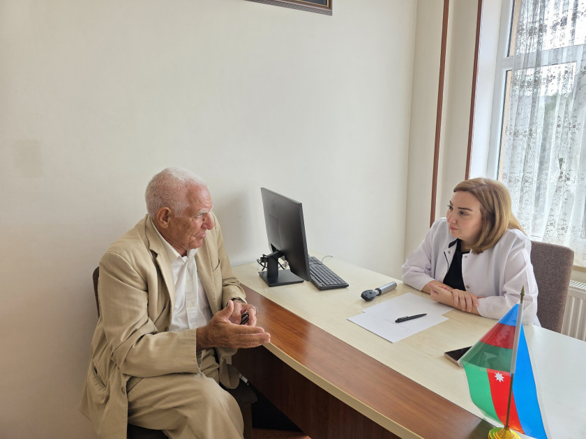 Naxçıvanda Ahıllar Günü münasibətilə tibbi aksiya keçirilib<font color=red> - FOTOLAR</font>