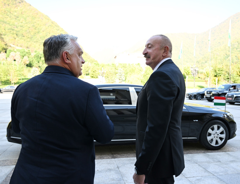 Azərbaycan Prezidenti İlham Əliyev Qəbələdə Macarıstanın Baş naziri ilə görüşüb <font color='red'> - YENİLƏNİB</font><font color=red> - FOTOLAR</font>