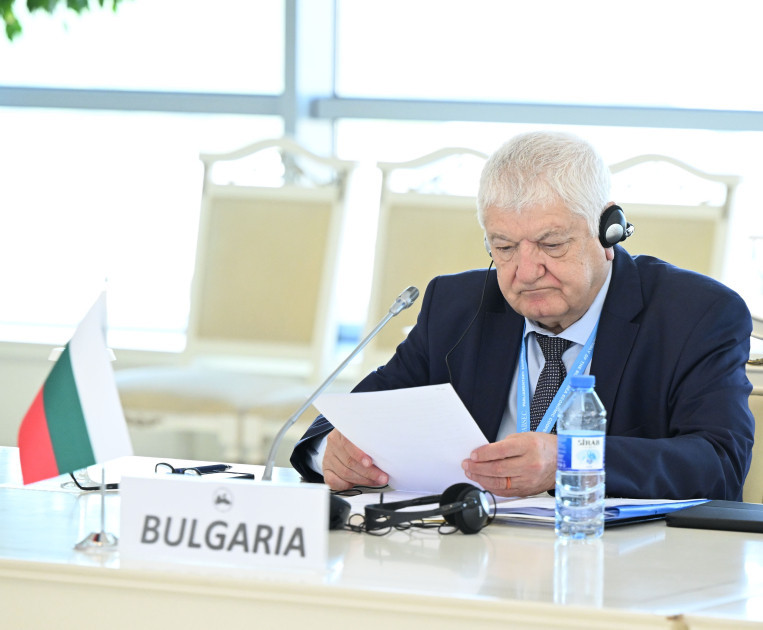 QDİƏT PA-nın 65-ci iclasında süni intellektin sosial-iqtisadi inkişafda rolu müzakirə olunub<font color=red> - FOTOLAR</font>