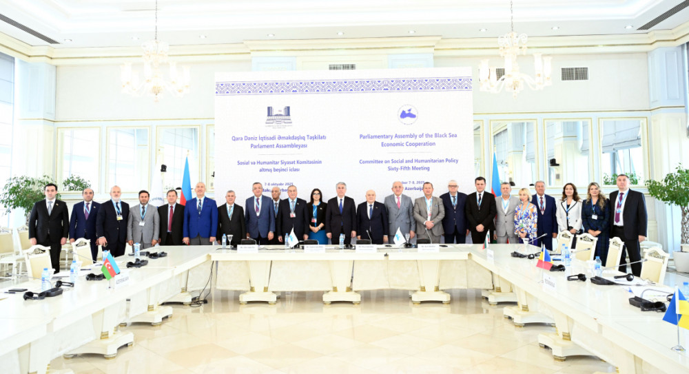 QDİƏT PA-nın 65-ci iclasında süni intellektin sosial-iqtisadi inkişafda rolu müzakirə olunub<font color=red> - FOTOLAR</font>