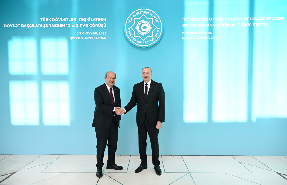 Prezident İlham Əliyev Qəbələdə TDT-nin Dövlət Başçıları Şurasının 12-ci Zirvə Görüşündə iştirak edən dövlət və hökumət başçılarını qarşılayıb<font color=red> - FOTOLAR</font>