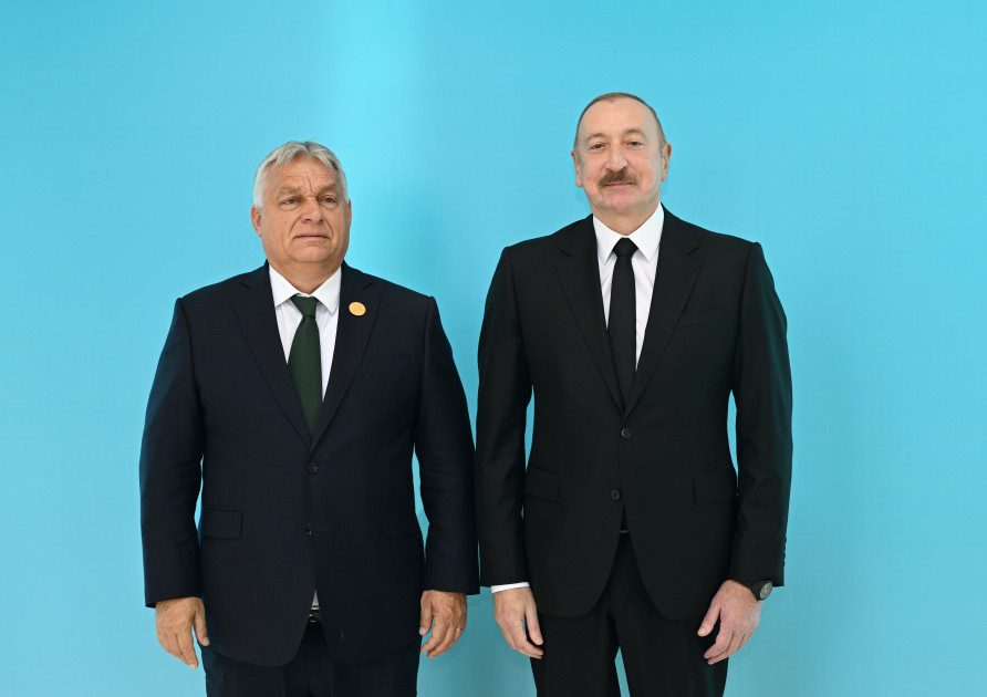 Prezident İlham Əliyev Qəbələdə TDT-nin Dövlət Başçıları Şurasının 12-ci Zirvə Görüşündə iştirak edən dövlət və hökumət başçılarını qarşılayıb<font color=red> - FOTOLAR</font>