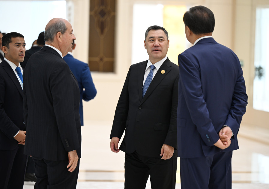 Prezident İlham Əliyev Qəbələdə TDT-nin Dövlət Başçıları Şurasının 12-ci Zirvə Görüşündə iştirak edən dövlət və hökumət başçılarını qarşılayıb<font color=red> - FOTOLAR</font>