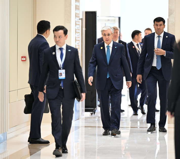 Prezident İlham Əliyev Qəbələdə TDT-nin Dövlət Başçıları Şurasının 12-ci Zirvə Görüşündə iştirak edən dövlət və hökumət başçılarını qarşılayıb<font color=red> - FOTOLAR</font>