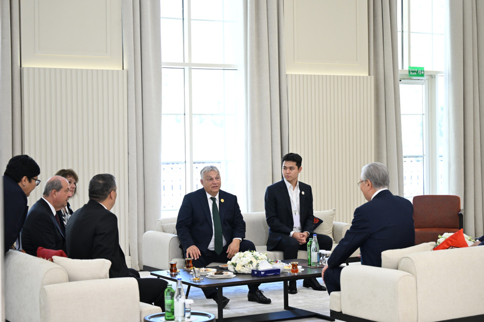 Prezident İlham Əliyev Qəbələdə TDT-nin Dövlət Başçıları Şurasının 12-ci Zirvə Görüşündə iştirak edən dövlət və hökumət başçılarını qarşılayıb<font color=red> - FOTOLAR</font>