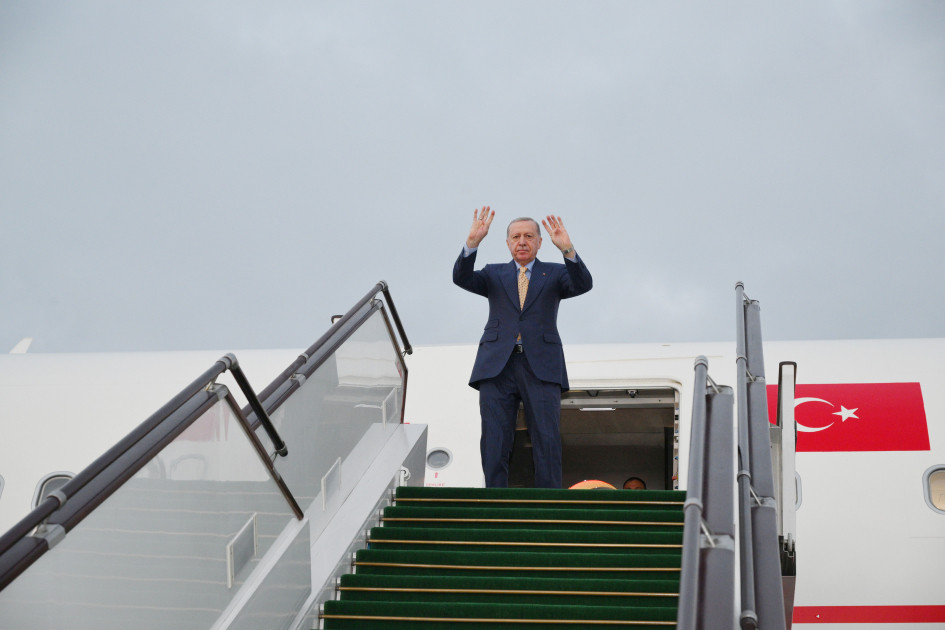 Türkiyə Prezidenti Rəcəb Tayyib Ərdoğanın Azərbaycana səfəri başa çatıb<font color=red> - FOTOLAR</font>