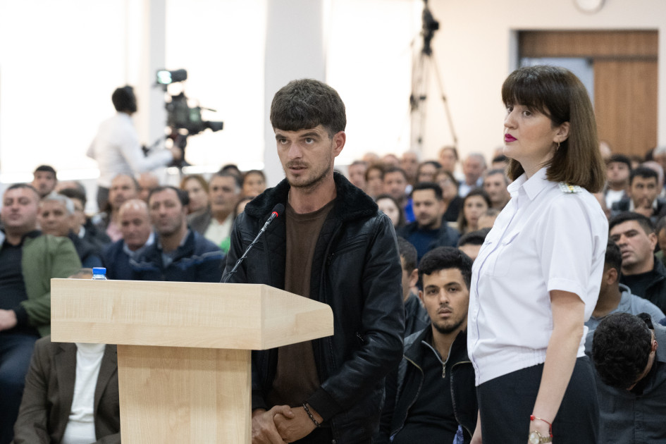 Ruben Vardanyanın məhkəməsində zərərçəkmişlərin hüquqi varislərinin və zərərçəkmiş şəxslərin ifadələri dinlənilib<font color=red> - FOTOLAR</font>
