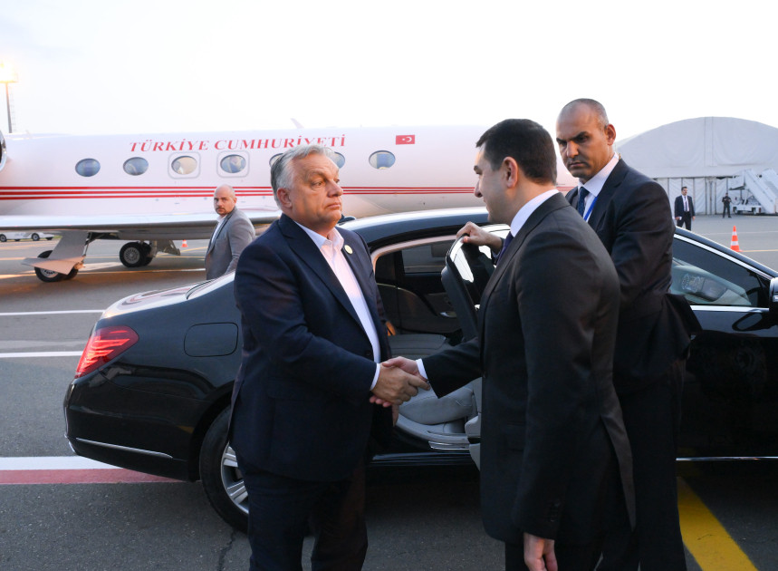 Macarıstanın Baş naziri Viktor Orbanın Azərbaycana səfəri başa çatıb<font color=red> - FOTOLAR</font>