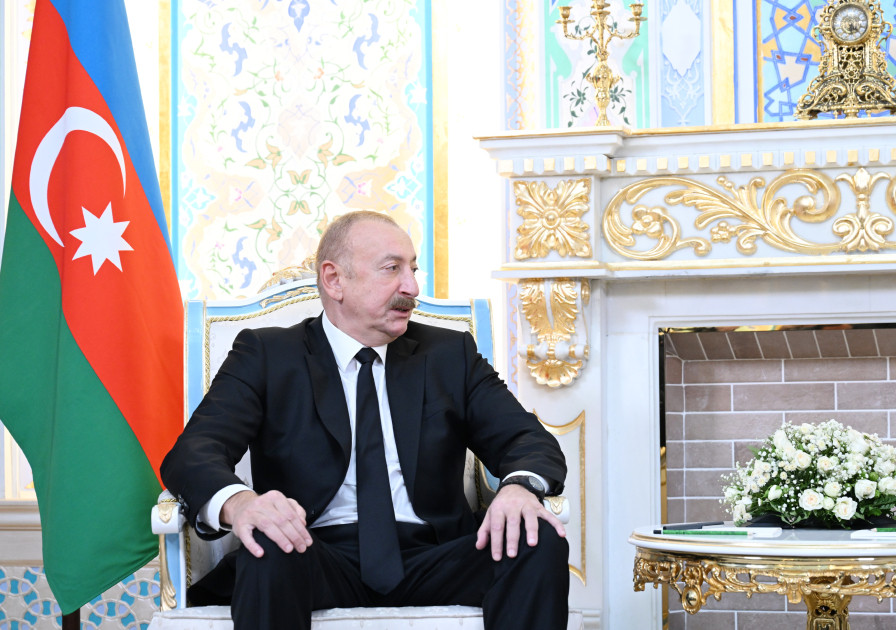 Düşənbədə Azərbaycan Prezidenti İlham Əliyevin Rusiya Prezidenti Vladimir Putin ilə təkbətək görüşü olub<font color='red'> - YENİLƏNİB 2</font><font color=red> - FOTOLAR</font>