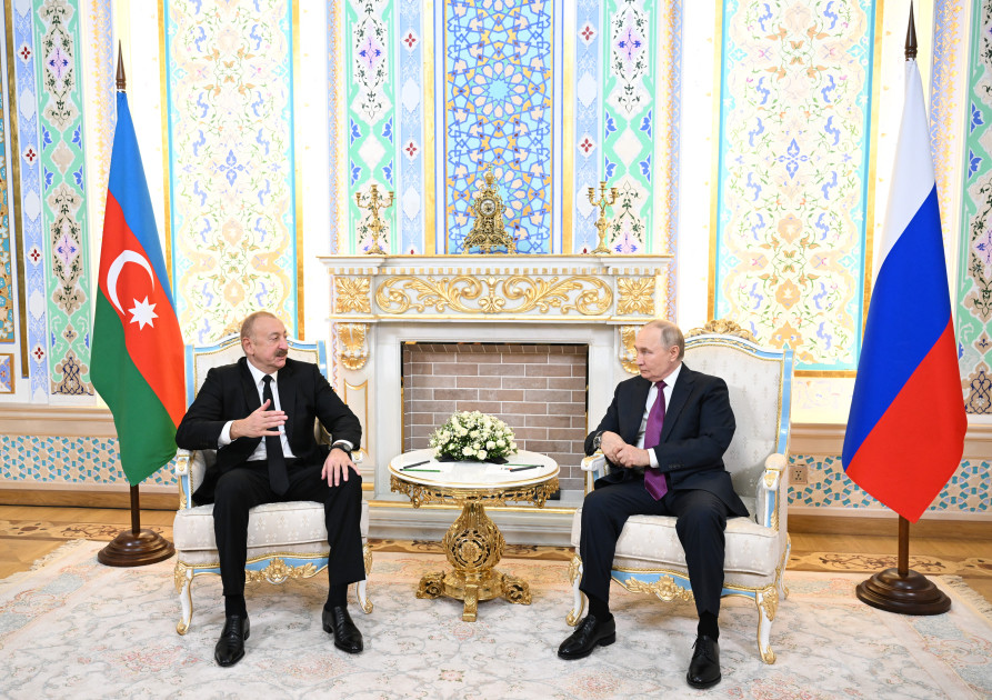 Düşənbədə Azərbaycan Prezidenti İlham Əliyevin Rusiya Prezidenti Vladimir Putin ilə təkbətək görüşü olub<font color='red'> - YENİLƏNİB 2</font><font color=red> - FOTOLAR</font>