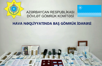 Dubaydan Bakıya brilyant qaşların qanunsuz gətirilməsinin qarşısı alınıb<font color=red> - FOTOLAR</font>