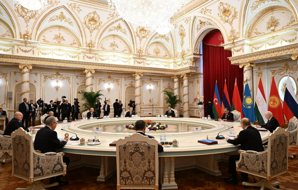 Prezident İlham Əliyev Düşənbədə MDB Dövlət Başçıları Şurasının məhdud tərkibdə iclasında çıxış edib<font color='red'> - YENİLƏNİB 2</font><font color=red> - FOTOLAR</font>