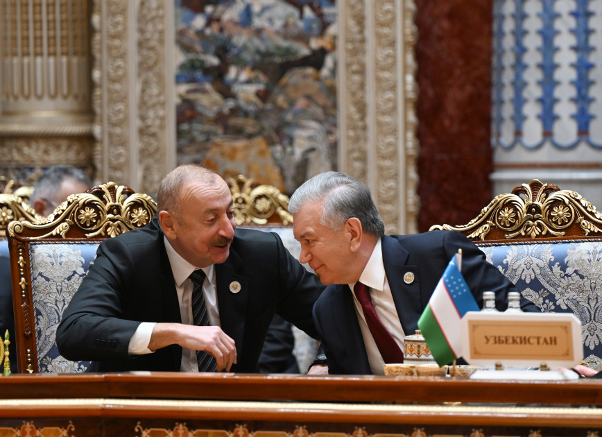 Düşənbədə MDB Dövlət Başçıları Şurasının geniş tərkibdə iclası keçirilib Azərbaycan Prezidenti İlham Əliyev tədbirdə iştirak edib<font color='red'> - YENİLƏNİB </font><font color=red> - FOTOLAR</font>