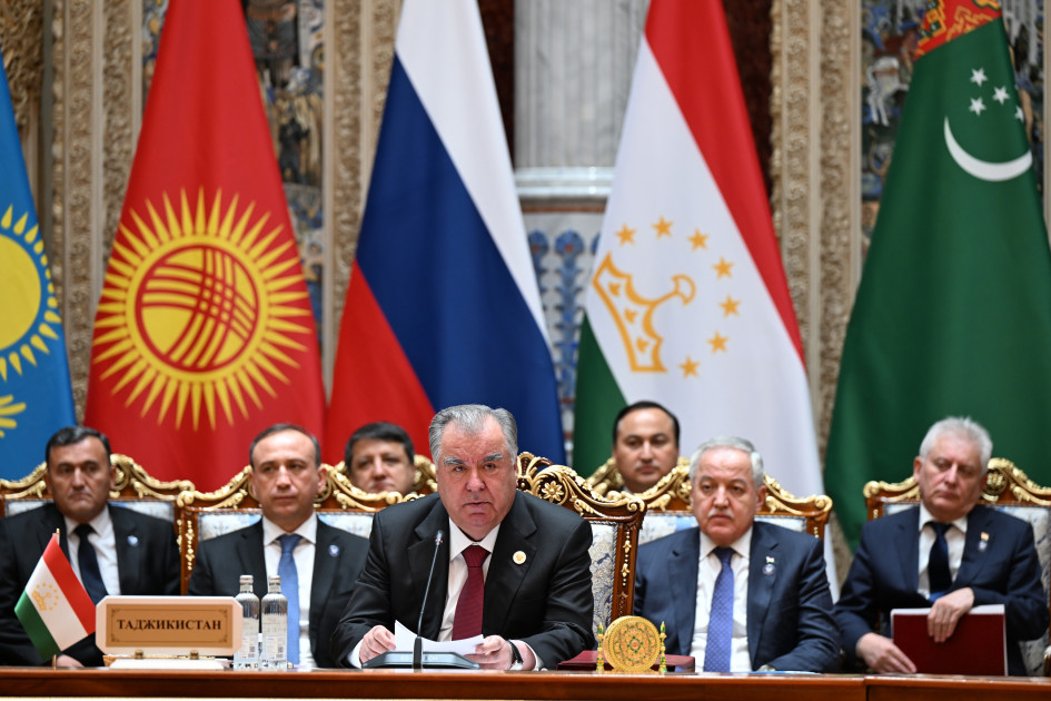 Düşənbədə MDB Dövlət Başçıları Şurasının geniş tərkibdə iclası keçirilib Azərbaycan Prezidenti İlham Əliyev tədbirdə iştirak edib<font color='red'> - YENİLƏNİB </font><font color=red> - FOTOLAR</font>