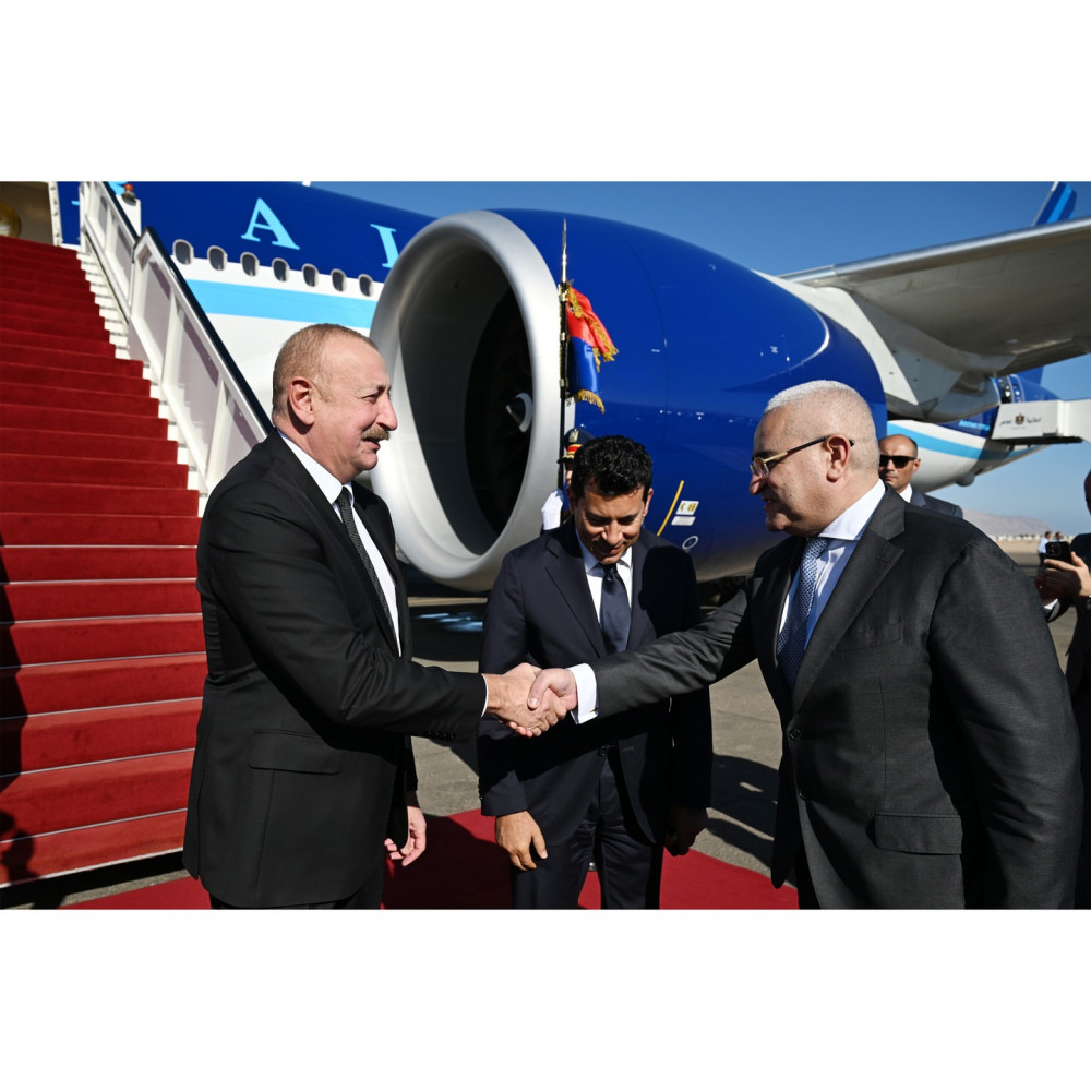 Prezident İlham Əliyev Misirə işgüzar səfərə gəlib<font color=red> - FOTOLAR</font>