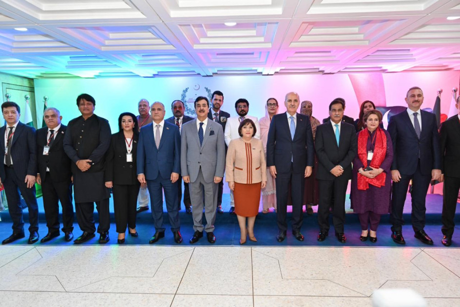 İslamabadda Azərbaycan-Pakistan-Türkiyə parlament sədrlərinin üçüncü üçtərəfli görüşü keçirilib<font color=red> - FOTOLAR</font>