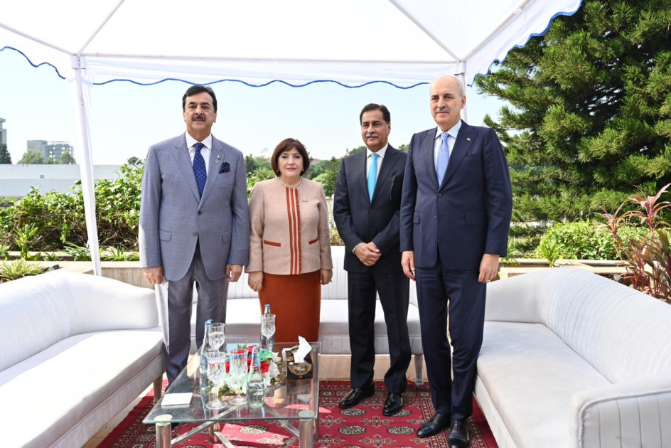 İslamabadda Azərbaycan-Pakistan-Türkiyə parlament sədrlərinin üçüncü üçtərəfli görüşü keçirilib<font color=red> - FOTOLAR</font>