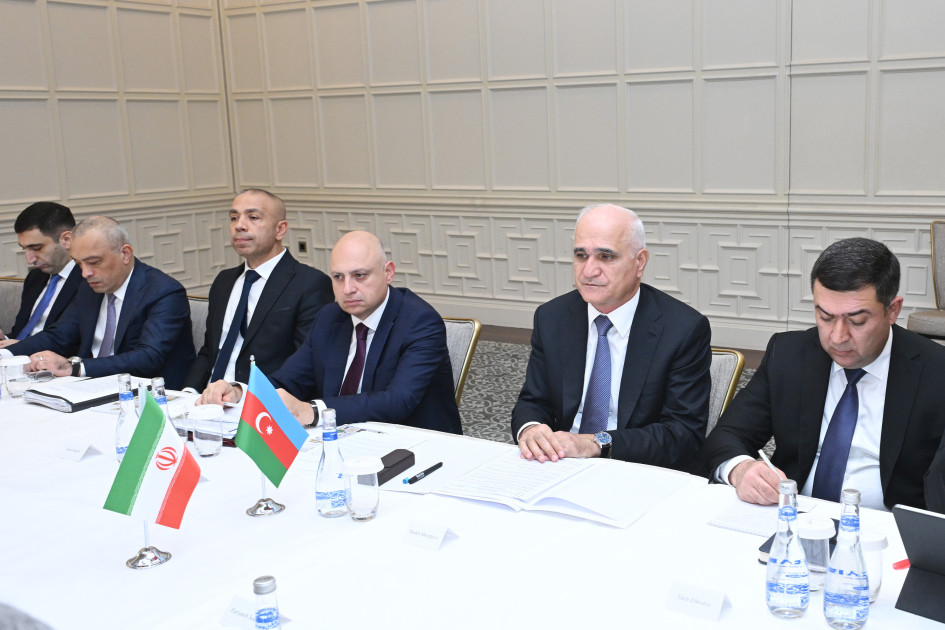 Bakıda Azərbaycan-İran əməkdaşlığının aktual məsələləri müzakirə olunub<font color=red> - FOTOLAR</font>