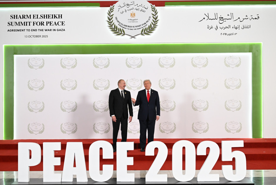 Azərbaycan Prezidenti İlham Əliyev Yaxın Şərq Sülh Sammitində iştirak edir<font color=red> - FOTOLAR</font>