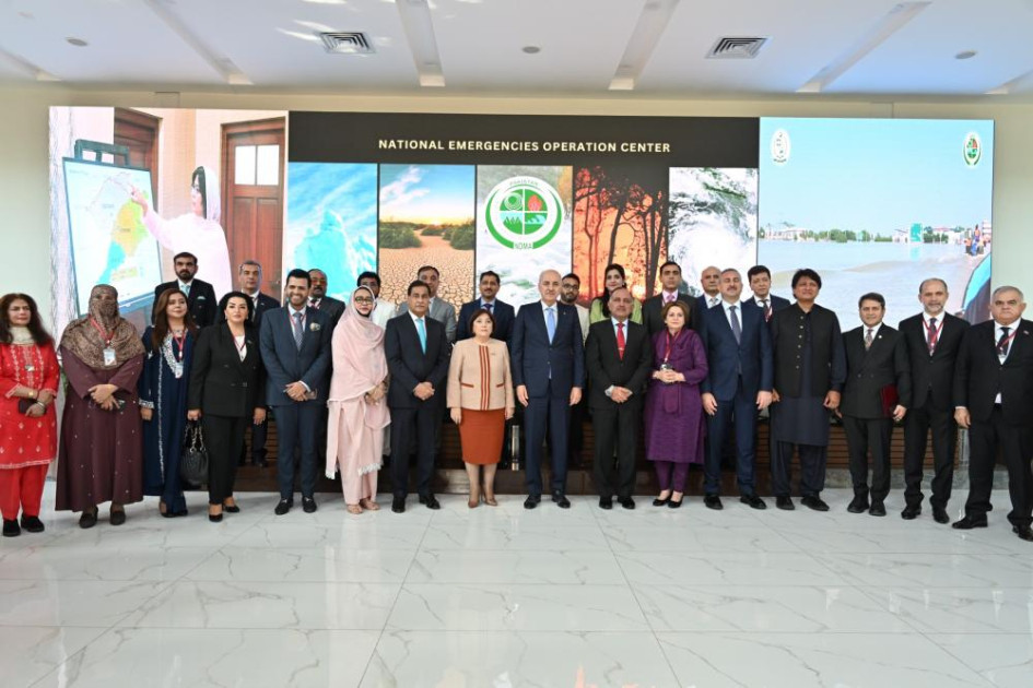 Parlament sədrləri Pakistanın Fəlakətlərin Milli İdarəetmə Agentliyində olublar<font color=red> - FOTOLAR</font>
