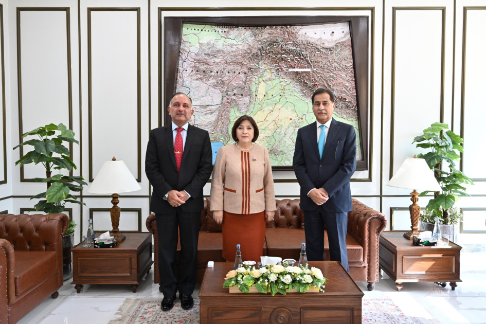 Parlament sədrləri Pakistanın Fəlakətlərin Milli İdarəetmə Agentliyində olublar<font color=red> - FOTOLAR</font>