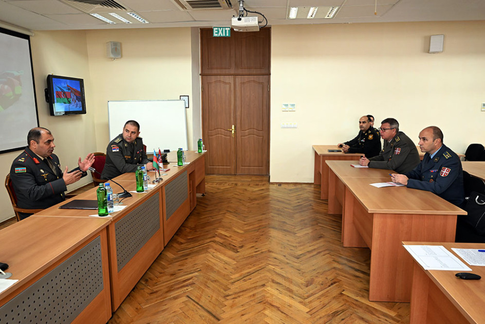 Serbiyanın Müdafiə Nazirliyinin nümayəndə heyəti Azərbaycanda səfərdədir<font color=red> - FOTOLAR</font>