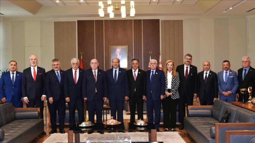 Ersin Tatar ŞKTC, Azərbaycan və Türkiyə parlamentlərarası dostluq qruplarının rəhbərləri ilə görüşüb<font color=red> - FOTOLAR</font>