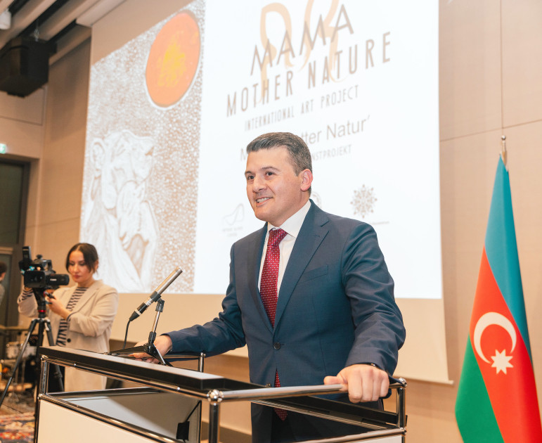 Berlindəki Azərbaycan Mədəniyyət Mərkəzində MAMA “Ana təbiət” beynəlxalq incəsənət sərgisinin açılışı olub<font color=red> - FOTOLAR</font>