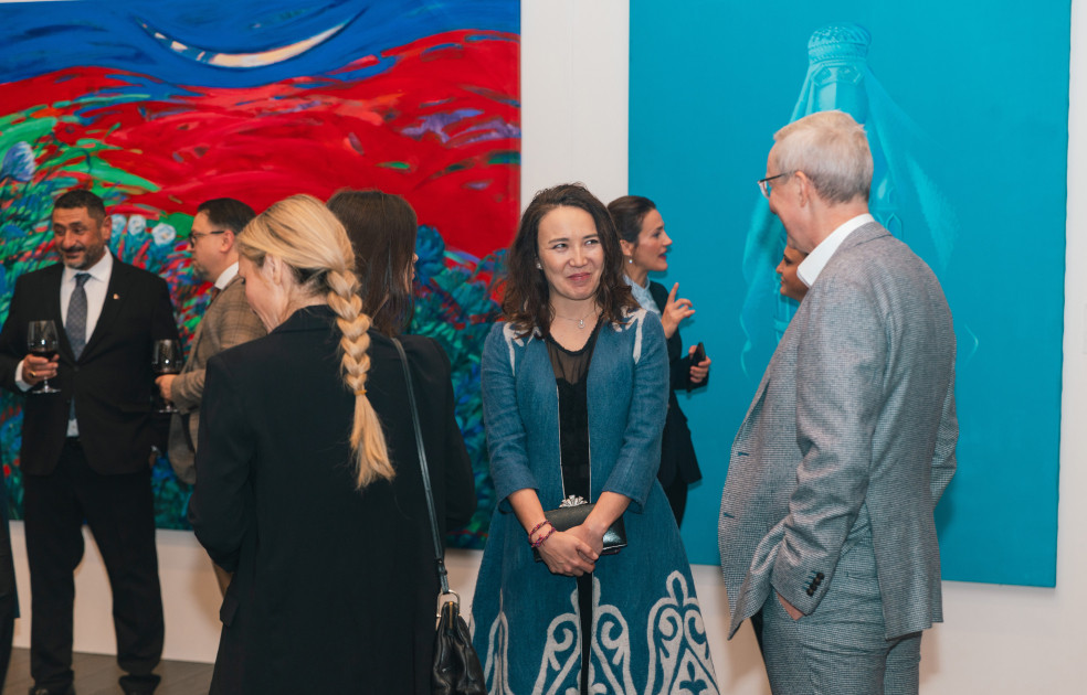 Berlindəki Azərbaycan Mədəniyyət Mərkəzində MAMA “Ana təbiət” beynəlxalq incəsənət sərgisinin açılışı olub<font color=red> - FOTOLAR</font>