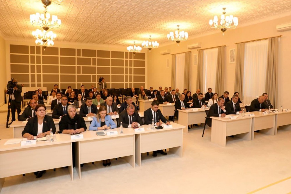 Ali Məclisin 2025-ci il payız sessiyasının  növbəti iclası keçirilib<font color=red> - FOTOLAR</font>