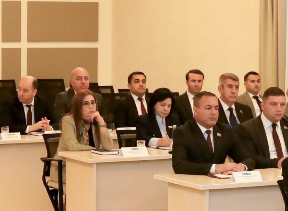 Ali Məclisin 2025-ci il payız sessiyasının  növbəti iclası keçirilib<font color=red> - FOTOLAR</font>