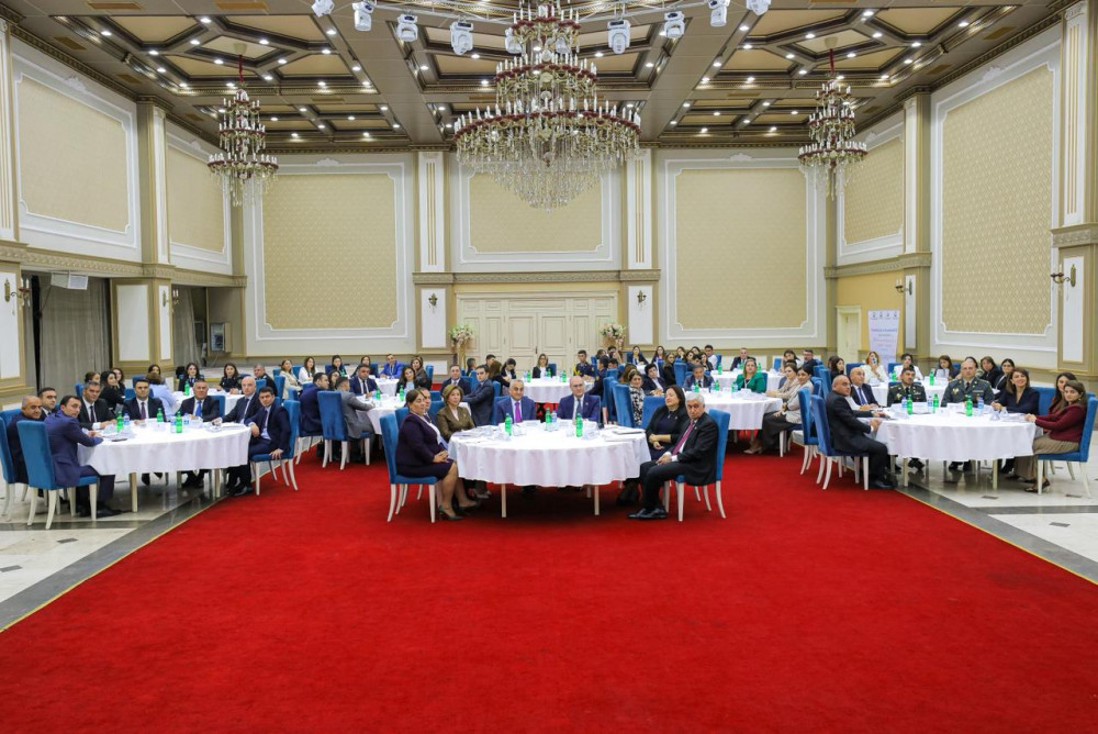 Naxçıvanda “Bərabərlik və ədalət yolunda 30 il: nailiyyətlər və çağırışlar” mövzusunda konfrans keçirilib<font color=red> - FOTOLAR</font>